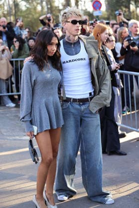 Casie Baker and Machine Gun Kelly seen outside Stella McCartney s Fashion Show during Paris Fashion Week - Womenswear Fall Winter 2026 2027 Casie Baker and Machine Gun Kelly seen outside Stella McCartney s Fashion Show during Paris Fashion Week - Womenswear Fall Winter 2026 2027 in paris on March 4, 2026  Copyright: xBertrandxVanierx