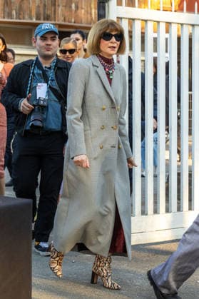 PFW Stella McCartney Outside Arrivals NB Anna Wintour arrived at the Stella McCartney Womenswear Fall Winter 2026-2027 show as part of Paris Fashion Week on March 04, 2026 in Paris, France. Photo by Nasser Berzane ABACAPRESS.COM Paris France  Copyright: xBerzanexNasser ABACAx