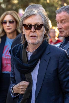 PFW Stella McCartney Outside Arrivals NB Paul McCartney arrived at the Stella McCartney Womenswear Fall Winter 2026-2027 show as part of Paris Fashion Week on March 04, 2026 in Paris, France. Photo by Nasser Berzane ABACAPRESS.COM Paris France  Copyright: xBerzanexNasser ABACAx
