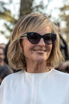 PFW Stella McCartney Outside Arrivals NB Helen Hunt arrived at the Stella McCartney Womenswear Fall Winter 2026-2027 show as part of Paris Fashion Week on March 04, 2026 in Paris, France. Photo by Nasser Berzane ABACAPRESS.COM Paris France  Copyright: xBerzanexNasser ABACAx
