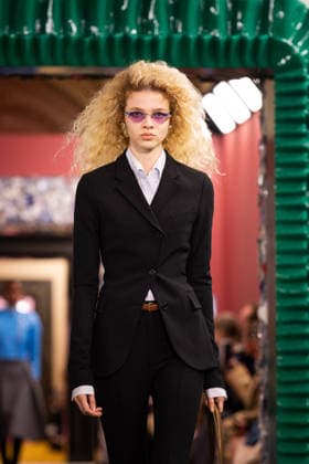 PFW - Acne Studios Runway AJ A model presents a creation for Acne Studios for the Women s Ready to Wear Fall Winter 2026-2027 collection fashion show as part of the Paris Women Fashion Week (PFW), in Paris, on March 4, 2026. Photo by Alexis Jumeau ABACAPRESS.COM Paris France  Copyright: xJumeauxAlexis ABACAx