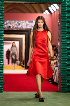 PFW - Acne Studios Runway AJ A model presents a creation for Acne Studios for the Women s Ready to Wear Fall Winter 2026-2027 collection fashion show as part of the Paris Women Fashion Week (PFW), in Paris, on March 4, 2026. Photo by Alexis Jumeau ABACAPRESS.COM Paris France  Copyright: xJumeauxAlexis ABACAx