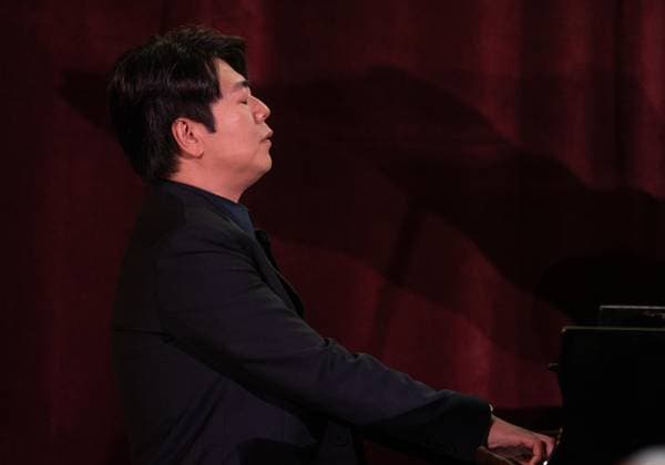 March 4, 2026, Bronx, New York, USA: Lang Lang performs during Lang Lang International Music Foundation bi-annual gala at Metropolitan Club in New York, NY on March 4, 2026. Bronx USA - ZUMAr339 20260304_znp_r339_091 Copyright: xLevxRadinx