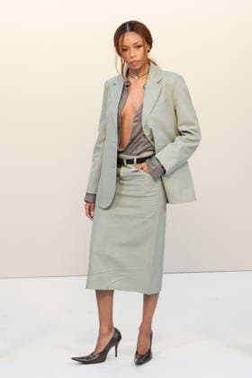 PFW - Acne Studios Photo by ABACAPRESS.COM Ravyn Lenae attends the Acne Studios WI26 Show as part of Paris Fashion Week on March 04, 2026 in Paris, France. Photo by ABACAPRESS.COM Paris France  Copyright: xABACAx