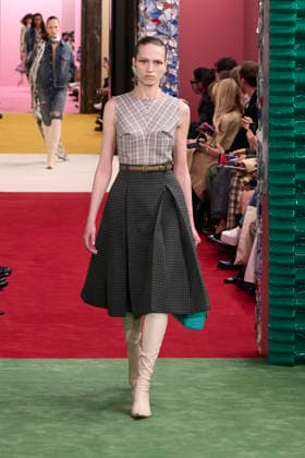 Paris Fashion Week - Women F W 26-27 Acne Studios Fashion Show Catwalk Paris, France Diana Skowron Paris Fashion Week - Women F W 26-27 Acne Studios Fashion Show Catwalk Paris, France 4th March 2026 SGPItalia id 134576_001 * Not Exclusive  Copyright: xLorenzoxCremonax