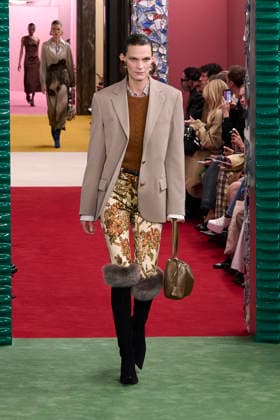 Paris Fashion Week - Women F W 26-27 Acne Studios Fashion Show Catwalk Paris, France Paris Fashion Week - Women F W 26-27 Acne Studios Fashion Show Catwalk Paris, France 4th March 2026 SGPItalia id 134576_001 * Not Exclusive  Copyright: xLorenzoxCremonax