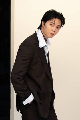 PFW - Acne Studios Photocall Johnny, Seo Yeongho attends the Acne Studios WI26 Show as part of Paris Fashion Week on March 04, 2026 in Paris, France. Photo by Laurent Zabulon ABACAPRESS.COM Paris France  Copyright: xZabulonxLaurent ABACAx