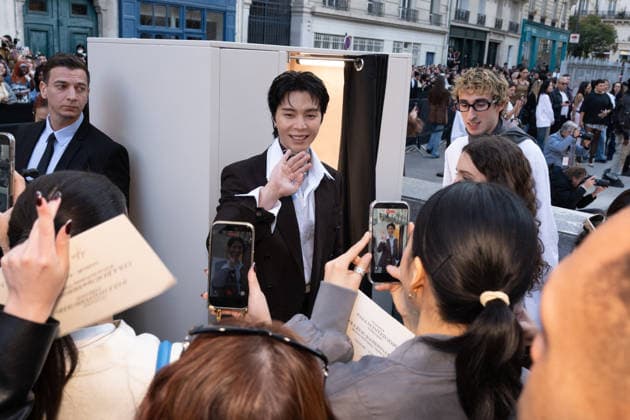 PFW - Acne Studios Photocall Johnny, Seo Yeongho attends the Acne Studios WI26 Show as part of Paris Fashion Week on March 04, 2026 in Paris, France. Photo by Laurent Zabulon ABACAPRESS.COM Paris France  Copyright: xZabulonxLaurent ABACAx