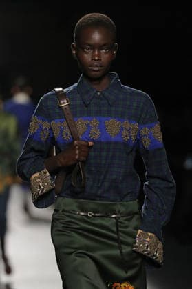 PFW - Dries Van Noten Runway A model walks the runway during the Dries Van Noten Womenswear Fall Winter 2026-2027 show as part of Paris Fashion Week on March 04, 2026 in Paris, France. Photo by Alain Gil Gonzalez ABACAPRESS.COM Paris France  Copyright: xGonzalezxAlain-Gil ABACAx