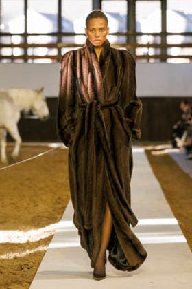 Stella McCartney Womens Ready to Wear Autumn Winter 2026 2027 fashion show during Paris Fashion Week PFW on March 8, 2026 clear 135 Translation results Translation results Stella McCartney Womens Ready to Wear Autumn Winter 2026 2027 Collection fashion show during Paris Fashion Week PFW on March 8, 2026 Paris France  Copyright: xAgencex xBestimagexAgencex xBestimagex