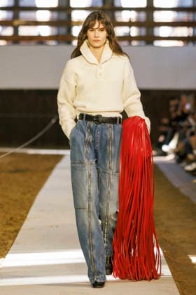 Stella McCartney Womens Ready to Wear Autumn Winter 2026 2027 fashion show during Paris Fashion Week PFW on March 8, 2026 clear 135 Translation results Translation results Stella McCartney Womens Ready to Wear Autumn Winter 2026 2027 Collection fashion show during Paris Fashion Week PFW on March 8, 2026 Paris France  Copyright: xAgencex xBestimagexAgencex xBestimagex