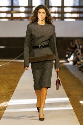 Stella McCartney Womens Ready to Wear Autumn Winter 2026 2027 fashion show during Paris Fashion Week PFW on March 8, 2026 clear 135 Translation results Translation results Stella McCartney Womens Ready to Wear Autumn Winter 2026 2027 Collection fashion show during Paris Fashion Week PFW on March 8, 2026 Paris France  Copyright: xAgencex xBestimagexAgencex xBestimagex