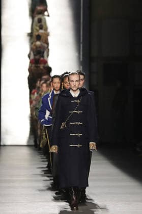 PFW - Dries Van Noten Runway A model walks the runway during the Dries Van Noten Womenswear Fall Winter 2026-2027 show as part of Paris Fashion Week on March 04, 2026 in Paris, France. Photo by Alain Gil Gonzalez ABACAPRESS.COM Paris France  Copyright: xGonzalezxAlain-Gil ABACAx
