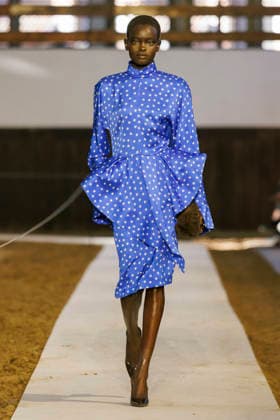 Stella McCartney Womens Ready to Wear Autumn Winter 2026 2027 fashion show during Paris Fashion Week PFW on March 8, 2026 clear 135 Translation results Translation results Stella McCartney Womens Ready to Wear Autumn Winter 2026 2027 Collection fashion show during Paris Fashion Week PFW on March 8, 2026 Paris France  Copyright: xAgencex xBestimagexAgencex xBestimagex