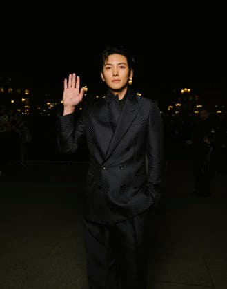 Ji Chang wook au défilé Tom Ford Collection Femme Prêt à Porter Automne Hiver 2026 2027 lors de la Fashion Week de Paris, le 4 mars 2026 Delpech Melloul Sarkissian Bestimage Celebrities at Tom Ford Women Ready to Wear Fall Winter 2026 2027 Collection fashion show, during Paris Fashion Week on march 4th 2026 Paris France  Copyright: xDelpechx-xMelloulx-xSarkissianx xBestimagexDelpechx-xMelloulx-xSarkissianx xBestimagex