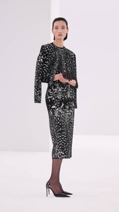 Tom Ford fashion show Womens Ready to Wear Autumn Winter 2026 2027 Collection during Paris Fashion Week PFW on March 4, 2026 Tom Ford fashion show Womens Ready to Wear Autumn Winter 2026 2027 Collection during Paris Fashion Week PFW on March 4, 2026 Paris France  Copyright: xAgencex xBestimagexAgencex xBestimagex