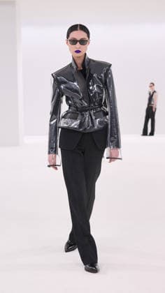 Tom Ford fashion show Womens Ready to Wear Autumn Winter 2026 2027 Collection during Paris Fashion Week PFW on March 4, 2026 Tom Ford fashion show Womens Ready to Wear Autumn Winter 2026 2027 Collection during Paris Fashion Week PFW on March 4, 2026 Paris France  Copyright: xAgencex xBestimagexAgencex xBestimagex
