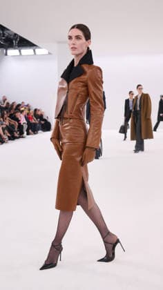 Tom Ford fashion show Womens Ready to Wear Autumn Winter 2026 2027 Collection during Paris Fashion Week PFW on March 4, 2026 Tom Ford fashion show Womens Ready to Wear Autumn Winter 2026 2027 Collection during Paris Fashion Week PFW on March 4, 2026 Paris France  Copyright: xAgencex xBestimagexAgencex xBestimagex