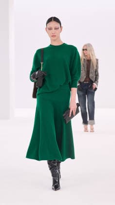Tom Ford fashion show Womens Ready to Wear Autumn Winter 2026 2027 Collection during Paris Fashion Week PFW on March 4, 2026 Tom Ford fashion show Womens Ready to Wear Autumn Winter 2026 2027 Collection during Paris Fashion Week PFW on March 4, 2026 Paris France  Copyright: xAgencex xBestimagexAgencex xBestimagex