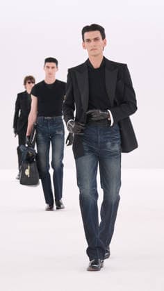 Tom Ford fashion show Womens Ready to Wear Autumn Winter 2026 2027 Collection during Paris Fashion Week PFW on March 4, 2026 Tom Ford fashion show Womens Ready to Wear Autumn Winter 2026 2027 Collection during Paris Fashion Week PFW on March 4, 2026 Paris France  Copyright: xAgencex xBestimagexAgencex xBestimagex