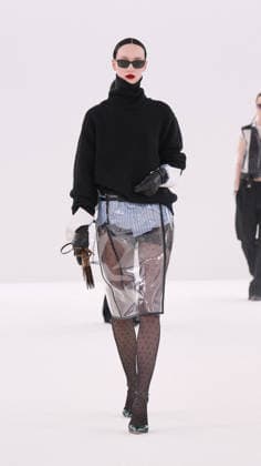 Tom Ford fashion show Womens Ready to Wear Autumn Winter 2026 2027 Collection during Paris Fashion Week PFW on March 4, 2026 Tom Ford fashion show Womens Ready to Wear Autumn Winter 2026 2027 Collection during Paris Fashion Week PFW on March 4, 2026 Paris France  Copyright: xAgencex xBestimagexAgencex xBestimagex