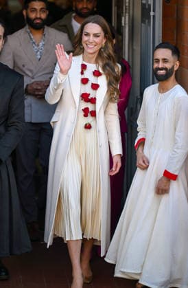 Catherine, Princess of Wales visits The Aakash Odedra Company as part of a day celebrating the culture, community and heritage of the British Indian community in Leicester. Her Royal Highnesses™ visit comes the day after the Hindu festival of Holi; a festival that celebrates spring, love, colour and new life Featuring: Catherine, Princess of Wales Where: Leicester, United Kingdom When: 05 Mar 2026 Credit: Cover Images EDITORIAL USE ONLY. NOT FOR USE BY NEWSPAPERS BASED IN THE UK. Copyright: xx coverimg55529775
