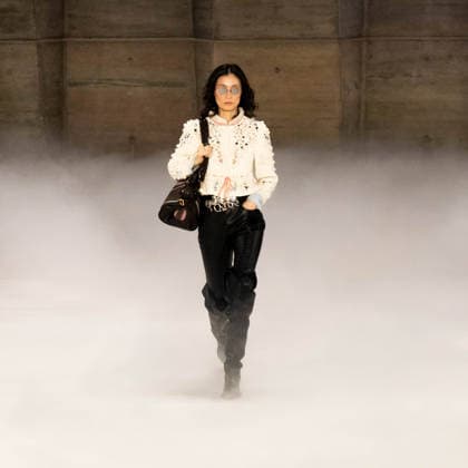 Paris fashion week Womenwear FALL WINTER 2026 2027 CHLOE 5th March 2026 sylvie lefort photography MAXPPP 05 03 2026 @sylvie Lefort Photography MAXPPP 05 03 26 Models present creations from the Womenswear FALL WINTER 2026 2027collection by CHLOE during the Paris Fashion Week, in Paris, France 5th March 2026 The presentation of the Womens collections from March 2nd to March 10th 26  Copyright: xMAXPPPxsylviexlefortxphotographyx LFR202603055150 LFR202603055150