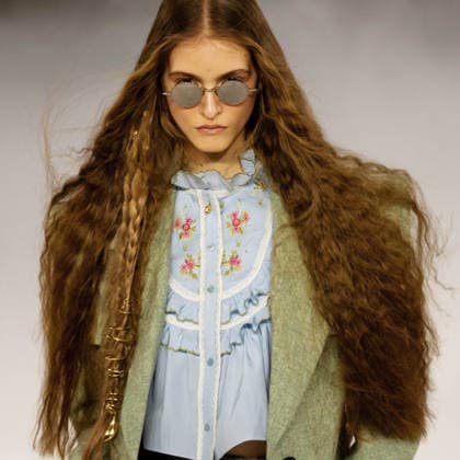 Paris fashion week Womenwear FALL WINTER 2026 2027 CHLOE 5th March 2026 sylvie lefort photography MAXPPP 05 03 2026 @sylvie Lefort Photography MAXPPP 05 03 26 Models present creations from the Womenswear FALL WINTER 2026 2027collection by CHLOE during the Paris Fashion Week, in Paris, France 5th March 2026 The presentation of the Womens collections from March 2nd to March 10th 26  Copyright: xMAXPPPxsylviexlefortxphotographyx LFR202603055153 LFR202603055153