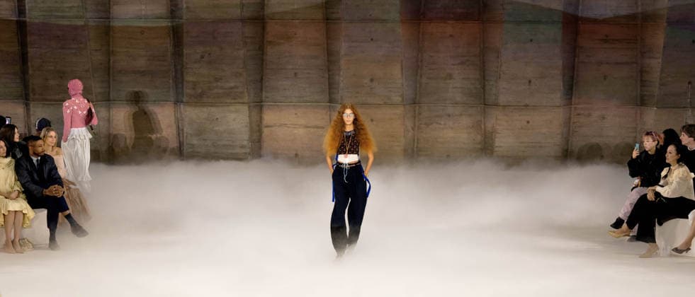 Paris fashion week Womenwear FALL WINTER 2026 2027 CHLOE 5th March 2026 sylvie lefort photography MAXPPP 05 03 2026 @sylvie Lefort Photography MAXPPP 05 03 26 Models present creations from the Womenswear FALL WINTER 2026 2027collection by CHLOE during the Paris Fashion Week, in Paris, France 5th March 2026 The presentation of the Womens collections from March 2nd to March 10th 26  Copyright: xMAXPPPxsylviexlefortxphotographyx LFR202603055174 LFR202603055174