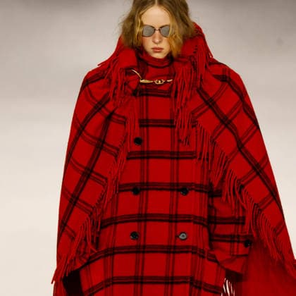 Paris fashion week Womenwear FALL WINTER 2026 2027 CHLOE 5th March 2026 sylvie lefort photography MAXPPP 05 03 2026 @sylvie Lefort Photography MAXPPP 05 03 26 Models present creations from the Womenswear FALL WINTER 2026 2027collection by CHLOE during the Paris Fashion Week, in Paris, France 5th March 2026 The presentation of the Womens collections from March 2nd to March 10th 26  Copyright: xMAXPPPxsylviexlefortxphotographyx LFR202603055188 LFR202603055188