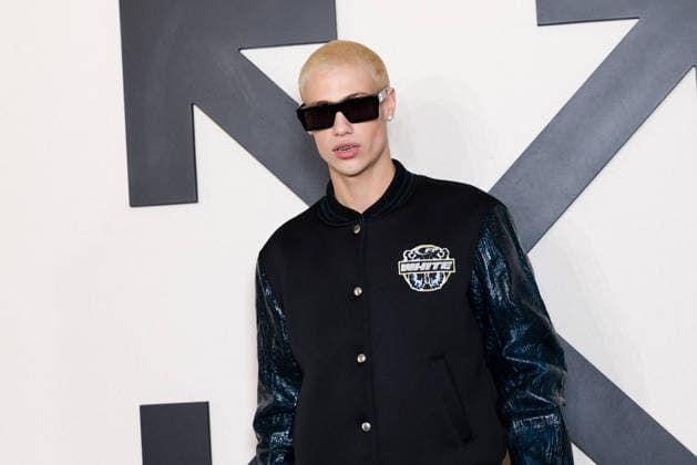 PFW - Off White Photocall Matteo Sinet attends the Off-White Womenswear Fall Winter 2026-2027 show as part of Paris Fashion Week (PFW) on March 5, 2026 in Paris, France. Photo by Alexis Jumeau ABACAPRESS.COM Paris France  Copyright: xJumeauxAlexis ABACAx