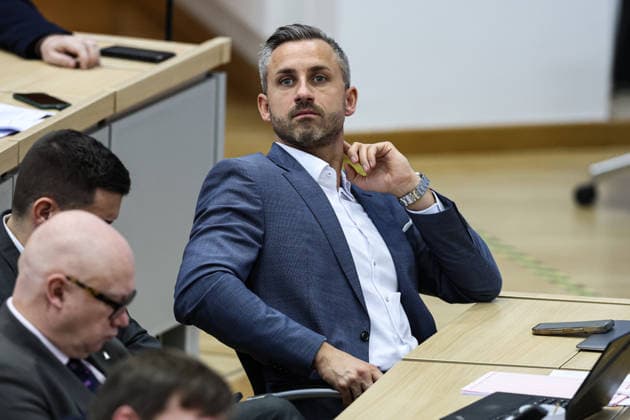 Fraktionsvorsitzender Ulrich Siegmund (AfD, Sachsen Anhalt) - Sitzung im Landtag von Sachsen Anhalt mit dem Thema Abgeordnetengesetz zur Parlamentsreform 2026 *** Parliamentary Group Chairman Ulrich Siegmund AfD, Saxony-Anhalt Meeting in the State Parliament of Saxony-Anhalt on the subject of the Members of Parliament Act on Parliamentary Reform 2026