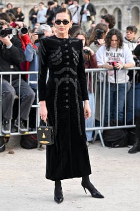 PFW Schiaparelli Outside Arrivals Nieves Alvarez arriving at the Schiaparelli show during Fashion Week in Paris, France on March 5, 2026. Photo by Julien Reynaud APS-Medias ABACAPRESS.COM Paris France  Copyright: xReynaudxJulien APS-Medias ABACAx