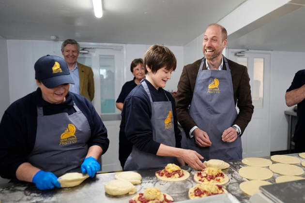 . 05 03 2026. Heston, United Kingdom. Prince William during a visit to the Gear Farm Pasty Company, a family-run farm known for producing traditional Cornish pasties in Heston, Cornwall, United Kingdom.  xPoolx xi-Imagesx IIM-26614-0005