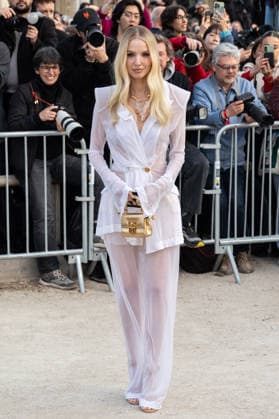 PFW Schiaparelli Outside Arrivals NB Leonie Hanne arrived at the Schiaparelli Womenswear Fall Winter 2026-2027 show as part of Paris Fashion Week on March 05, 2026 in Paris, France. Photo by Nasser Berzane ABACAPRESS.COM Paris France  Copyright: xBerzanexNasser ABACAx