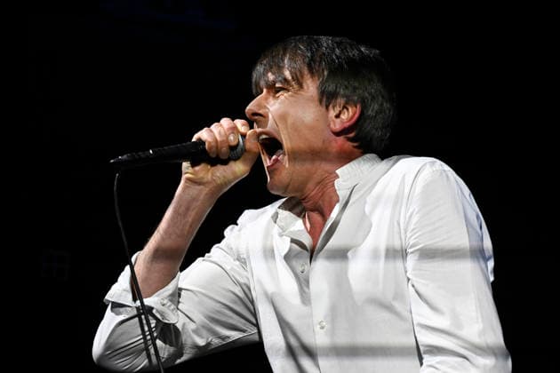 STOCKHOLM, SWEDEN 20260305 The British band Suede, with singer Brett Anderson, plays in concert at Banan Kompaniet in Stockholm, Sweden March 5, 2026 STOCKHOLM SWEDEN x10060x  Copyright: xHenrikxMontgomery TTx SUEDE LIVE 7p6j7PJT00E