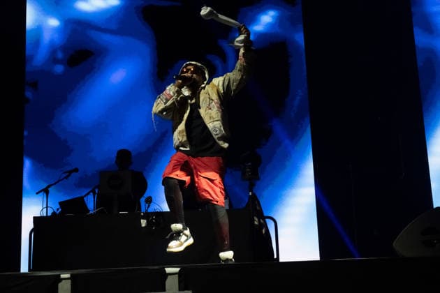 Sean Paul plays a show of his TIMELESS TOUR on March 5, 2026 at the QUARTERBACK Immobilien ARENA Leipzig In front of an almost sold-out venue, the dancehall star delivers an energetic performance with his best-known hits, accompanied by a DJ and an elaborate light and video production, while the audience in the arena dances and sings along ï¿¼ Sean Paul Lei