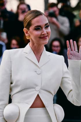 Paris Fashion Week - Women F W 26-27 Schiaparelli Fashion Show Arrivals Paris, France Chiara Ferragni Paris Fashion Week - Women F W 26-27 Schiaparelli Fashion Show Arrivals Paris, France 5th March 2026 SGPItalia id 134576_004 * Not Exclusive  Copyright: xLorenzoxCremonax