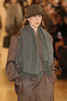 PFW - Uma Wang Runway A model walks the runway during the Uma Wang Womenswear Fall Winter 2026-2027 show as part of Paris Fashion Week on March 05, 2026 in Paris, France. Photo by Alain Gil Gonzalez ABACAPRESS.COM Paris France  Copyright: xGonzalezxAlain-Gil ABACAx