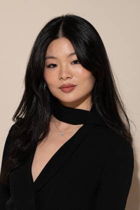 PFW - Icicle Photocall A guest attends the Icicle Womenswear Fall Winter 2026-2027 show as part of Paris Fashion Week on March 05, 2026 in Paris, France. Photo by Laurent Zabulon ABACAPRESS.COM Paris France  Copyright: xZabulonxLaurent ABACAx