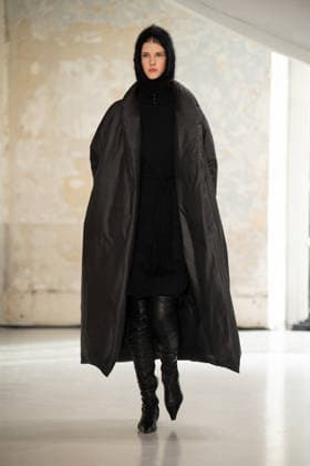 PFW - Icicle Runway A model walks the runway during the Icicle Womenswear Fall Winter 2026-2027 show as part of Paris Fashion Week on March 05, 2026 in Paris, France. Photo by Laurent Zabulon ABACAPRESS.COM Paris France  Copyright: xZabulonxLaurent ABACAx