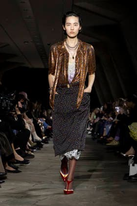 Runway during the Rabanne Womenswear Fall Winter 2026 2027 show as part of Paris Fashion Week PFW à lUnesco, à Paris, France, le 5 mars 2026 Bestimage Runway during the Rabanne Womenswear Fall Winter 2026 2027 show as part of Paris Fashion Week on March 05, 2026 in Paris, France Paris France  Copyright: xAgencex xBestimagexAgencex xBestimagex