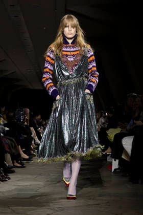 Runway during the Rabanne Womenswear Fall Winter 2026 2027 show as part of Paris Fashion Week PFW à lUnesco, à Paris, France, le 5 mars 2026 Bestimage Runway during the Rabanne Womenswear Fall Winter 2026 2027 show as part of Paris Fashion Week on March 05, 2026 in Paris, France Paris France  Copyright: xAgencex xBestimagexAgencex xBestimagex