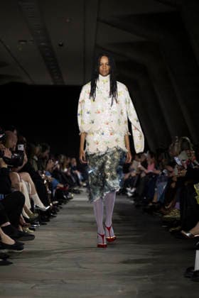 Runway during the Rabanne Womenswear Fall Winter 2026 2027 show as part of Paris Fashion Week PFW à lUnesco, à Paris, France, le 5 mars 2026 Bestimage Runway during the Rabanne Womenswear Fall Winter 2026 2027 show as part of Paris Fashion Week on March 05, 2026 in Paris, France Paris France  Copyright: xAgencex xBestimagexAgencex xBestimagex