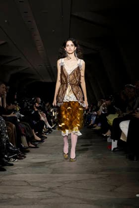 Runway during the Rabanne Womenswear Fall Winter 2026 2027 show as part of Paris Fashion Week PFW à lUnesco, à Paris, France, le 5 mars 2026 Bestimage Runway during the Rabanne Womenswear Fall Winter 2026 2027 show as part of Paris Fashion Week on March 05, 2026 in Paris, France Paris France  Copyright: xAgencex xBestimagexAgencex xBestimagex