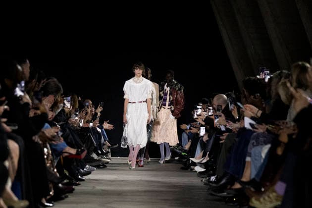 Runway during the Rabanne Womenswear Fall Winter 2026 2027 show as part of Paris Fashion Week PFW à lUnesco, à Paris, France, le 5 mars 2026 Bestimage Runway during the Rabanne Womenswear Fall Winter 2026 2027 show as part of Paris Fashion Week on March 05, 2026 in Paris, France Paris France  Copyright: xAgencex xBestimagexAgencex xBestimagex
