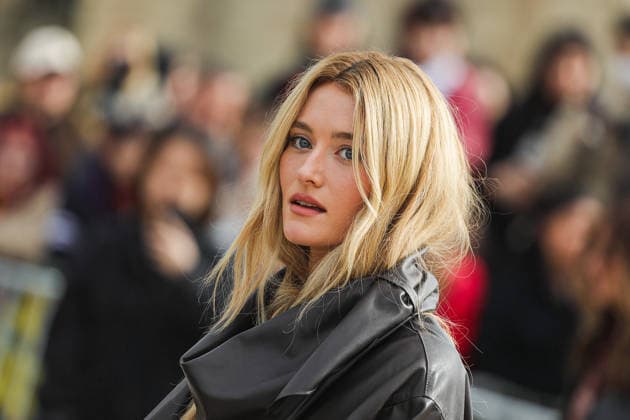 Paris Fashion Week Arrivals at the Loewe show 453794 2026 03 06 France Pidgeon, Sarah  Copyright: xIvankaxVoisinx xStarfacex STAR_453794_013