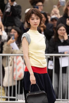 PFW Loewe Outside Arrivals NB Chen Duling arrived at the Loewe Womenswear Fall Winter 2026-2027 show as part of Paris Fashion Week on March 06, 2026 in Paris, France. Photo by Nasser Berzane ABACAPRESS.COM Paris France  Copyright: xBerzanexNasser ABACAx