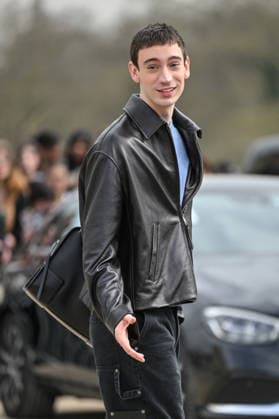 PFW Loewe Outside Arrivals Theodore Pellerin arriving at the Loewe show during Fashion Week in Paris, France on March 6, 2026. Photo by Julien Reynaud APS-Medias ABACAPRESS.COM Paris France  Copyright: xReynaudxJulien APS-Medias ABACAx
