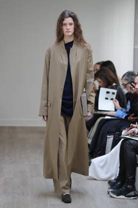 PFW - Ruohan Runway A model walks the runway during the Ruohan Womenswear Fall Winter 2026-2027 show as part of Paris Fashion Week on March 6, 2026 in Paris, France. Photo by Alain Gil Gonzalez ABACAPRESS.COM Paris France  Copyright: xGonzalezxAlain-Gil ABACAx